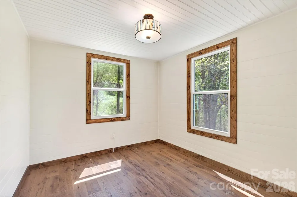 488 Cad Campbell Road Bakersville, NC 28705