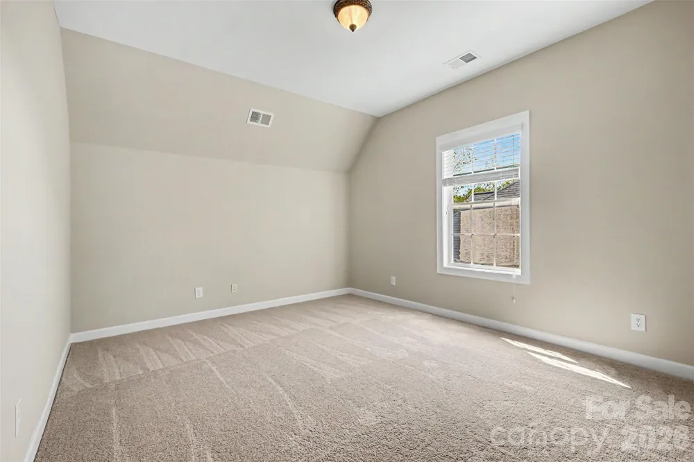 2400 River Oaks Drive Waxhaw, NC 28173