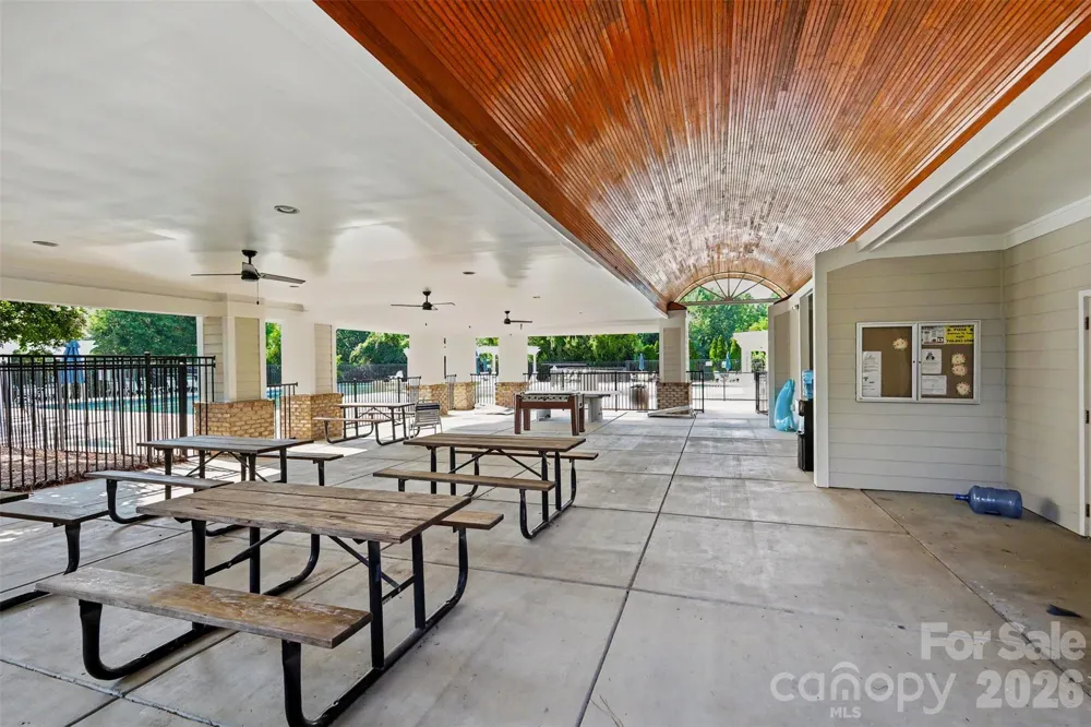 2400 River Oaks Drive Waxhaw, NC 28173