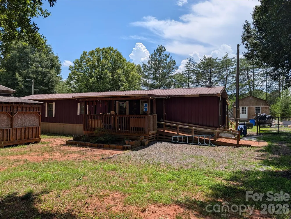 2339 Journeys Pass Newton, NC 28658