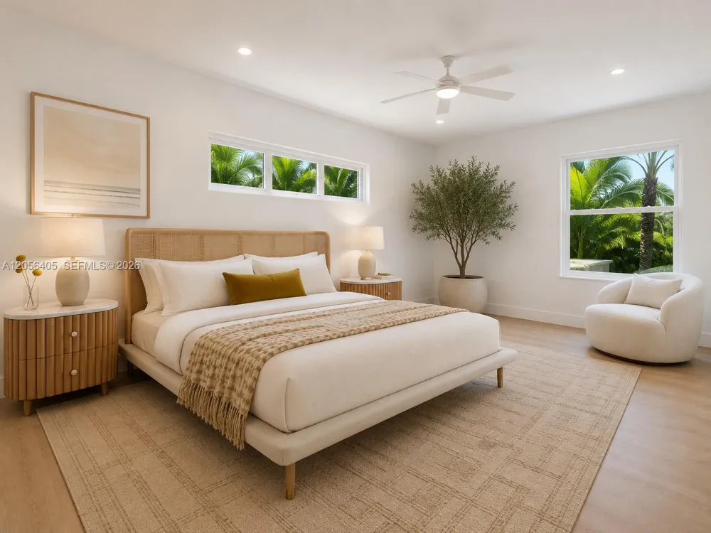 260 Sunrise Dr #E Key Biscayne, FL 33149