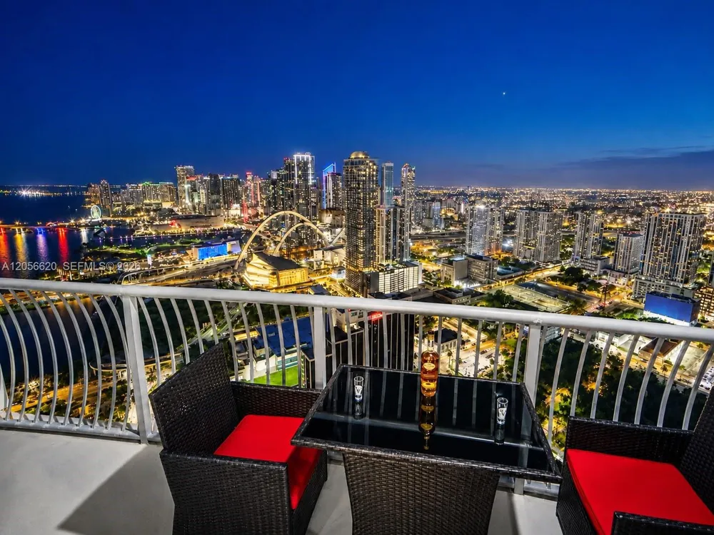 1750 Bayshore Dr #5614 Miami, FL 33132