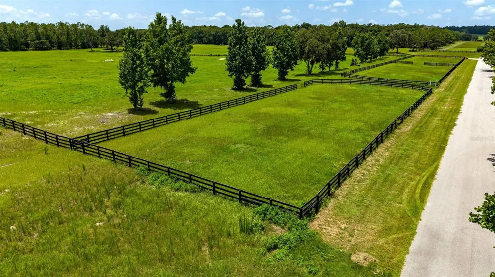 SE 159TH LN. Summerfield, FL 34491