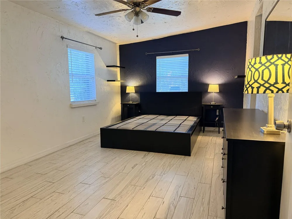 1707 W COMANCHE AVENUE Tampa, FL 33603