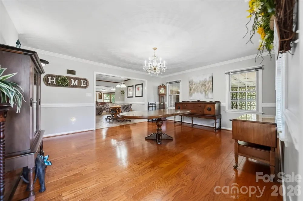 3210 W Calvin Street Claremont, NC 28610