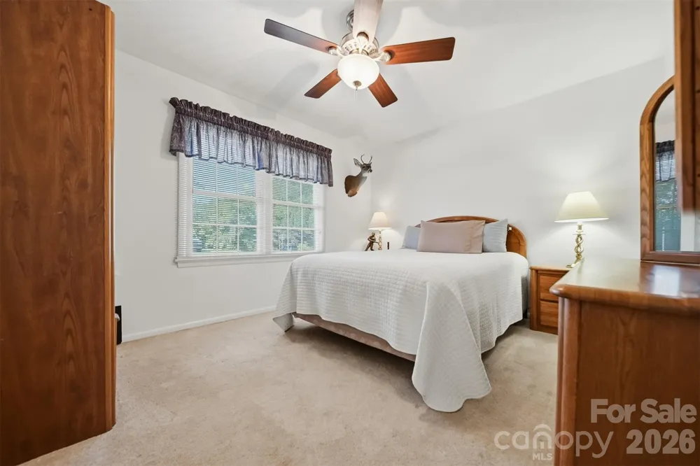 3210 W Calvin Street Claremont, NC 28610