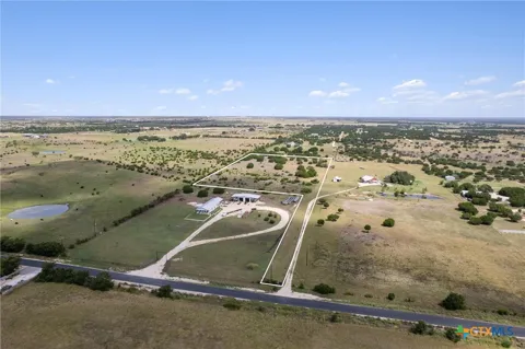 1400 County Road 221