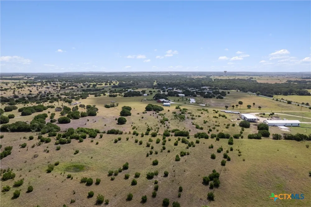 1400 County Road 221 Florence, TX 76527