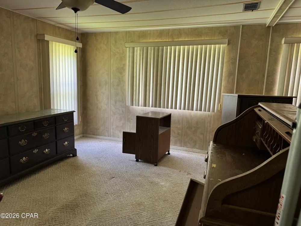 1929 Holmes Creek Road Graceville, FL 32440