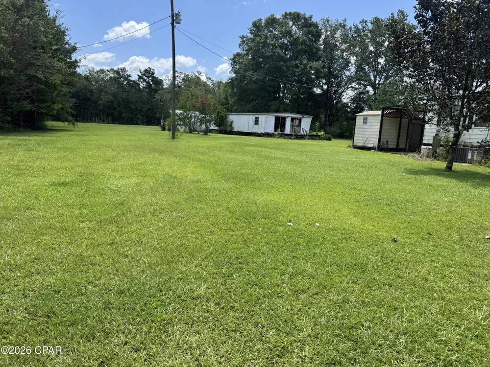 1929 Holmes Creek Road Graceville, FL 32440