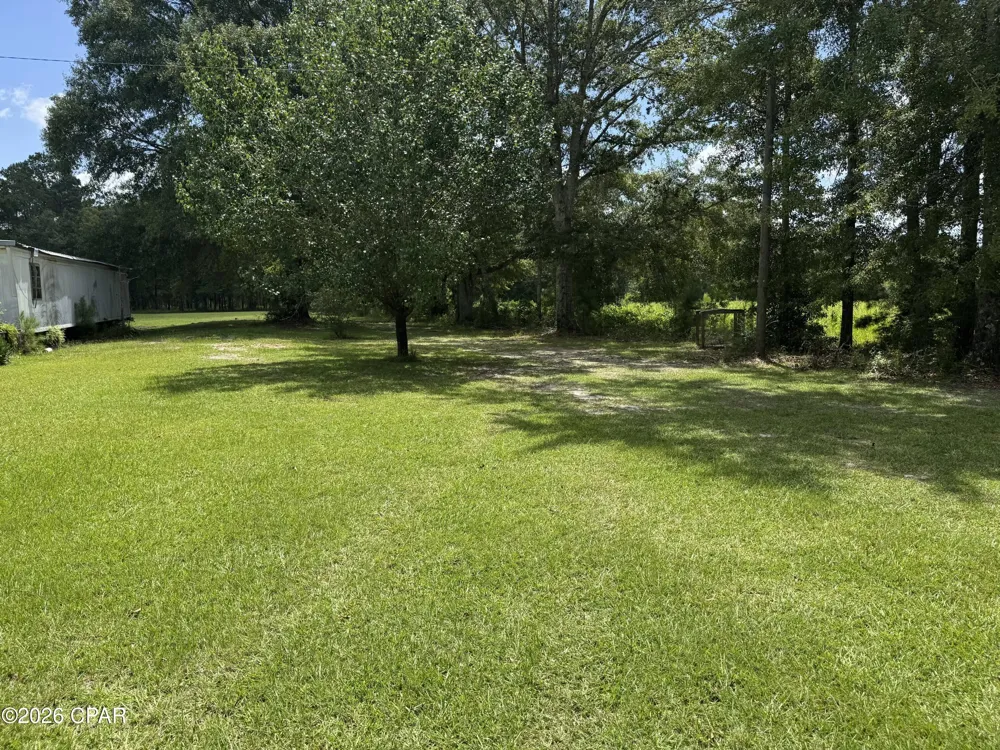 1929 Holmes Creek Road Graceville, FL 32440