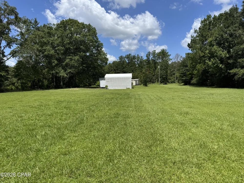 1929 Holmes Creek Road Graceville, FL 32440