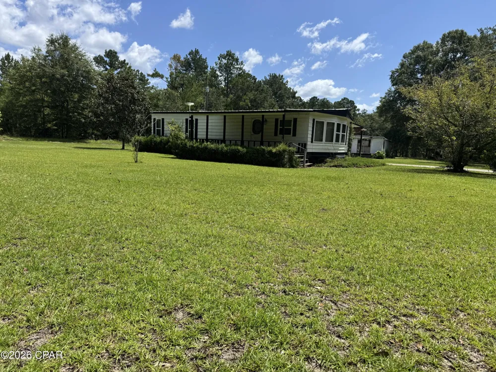 1929 Holmes Creek Road Graceville, FL 32440