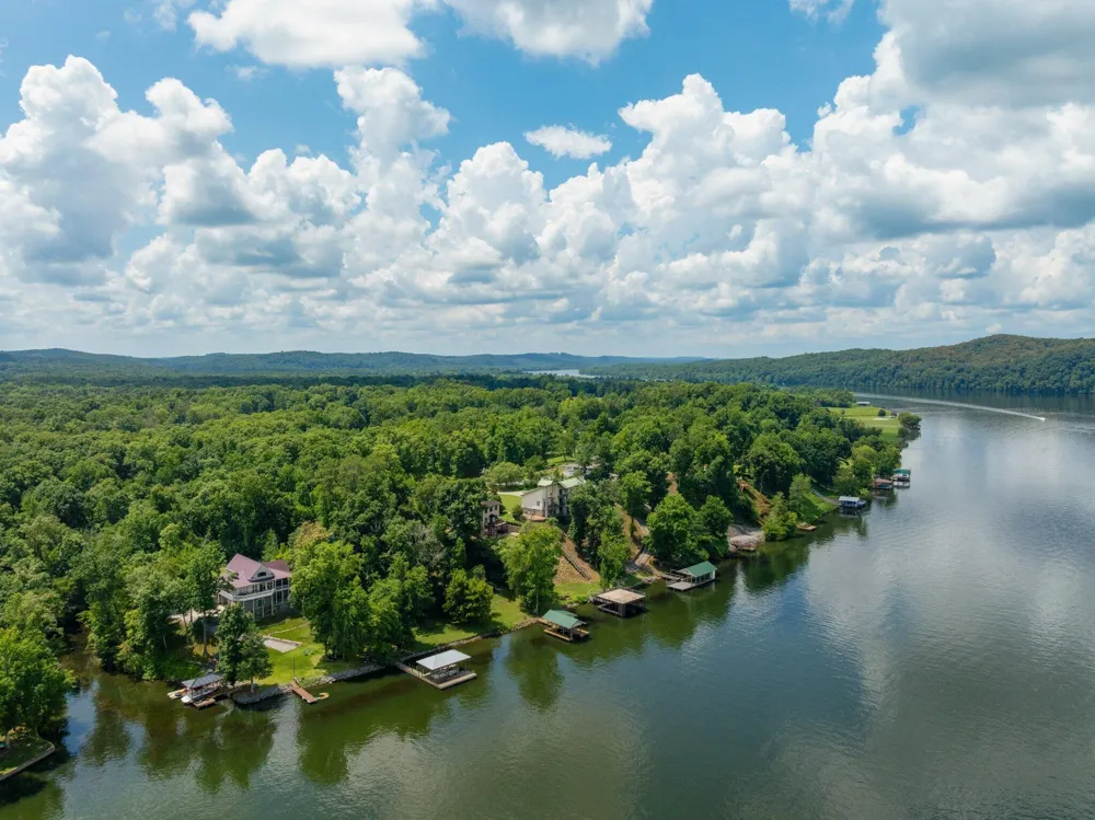 357 Russell Lane Decatur, TN 37322
