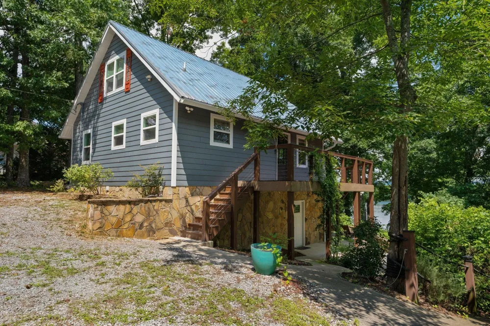 357 Russell Lane Decatur, TN 37322