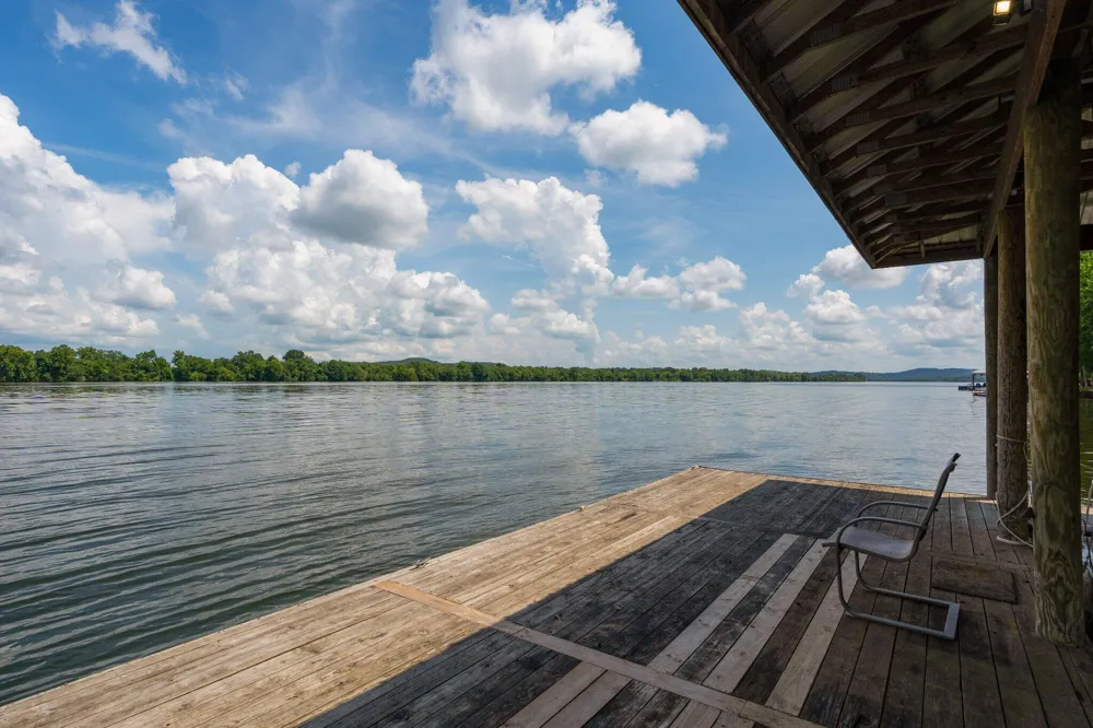 357 Russell Lane Decatur, TN 37322