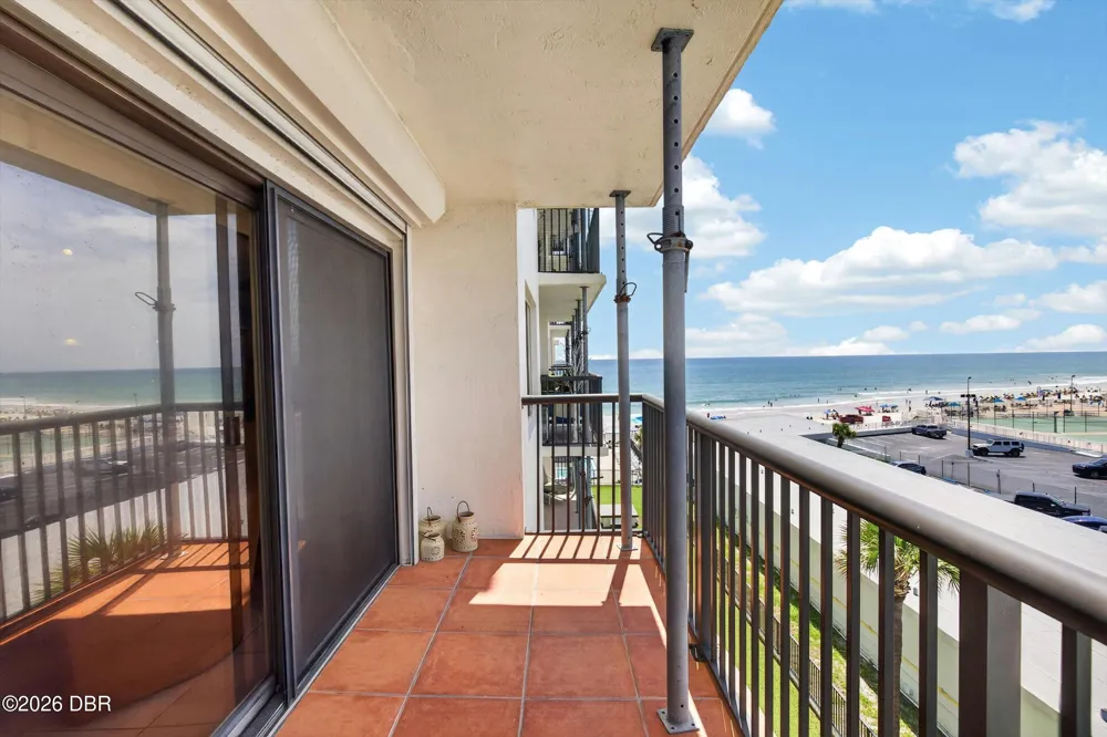 2615 S Atlantic Avenue #4C Daytona Beach Shores, FL 32118