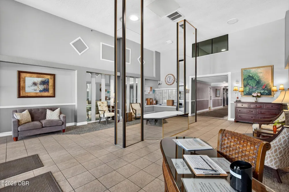 2615 S Atlantic Avenue #4C Daytona Beach Shores, FL 32118
