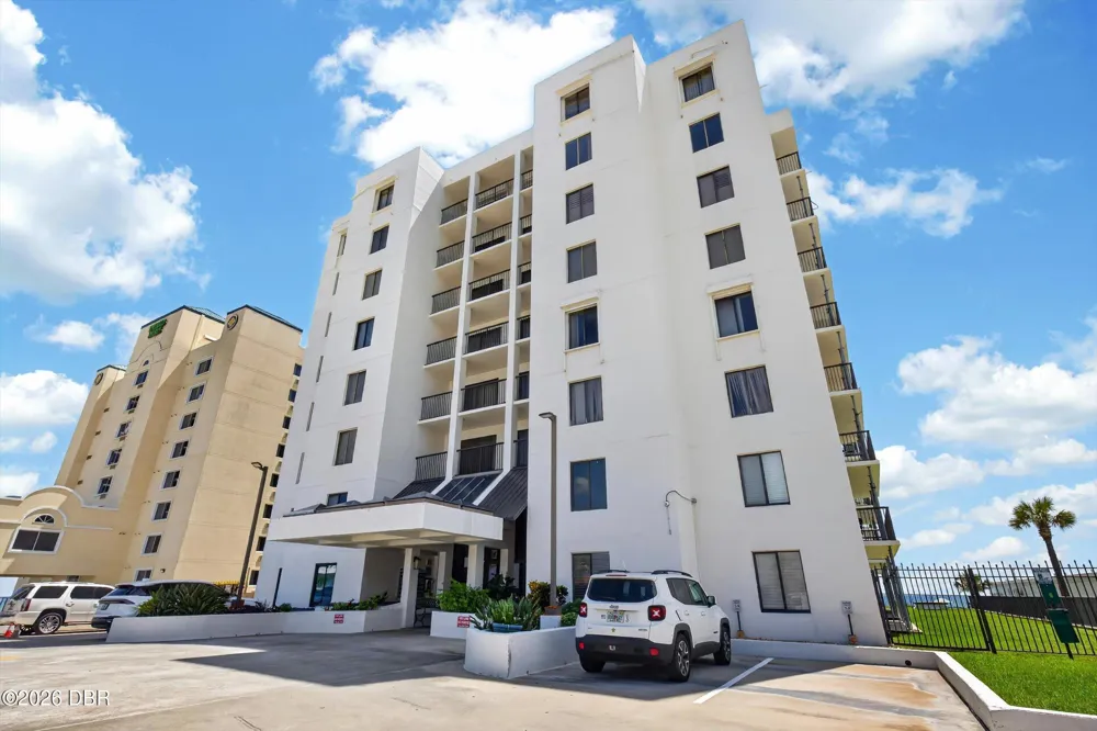 2615 S Atlantic Avenue #4C Daytona Beach Shores, FL 32118