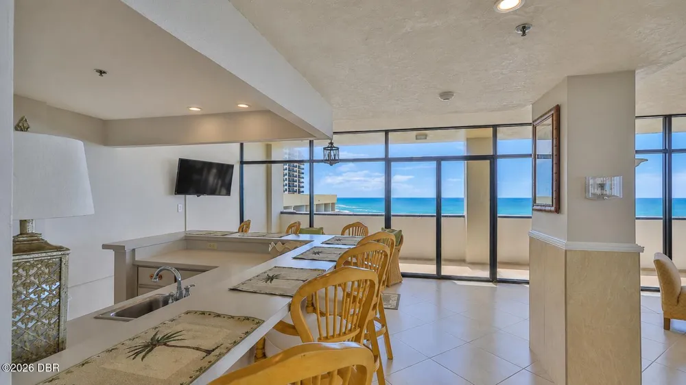 2615 S Atlantic Avenue #4C Daytona Beach Shores, FL 32118
