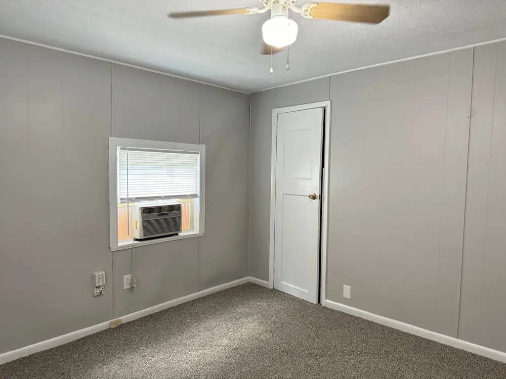 1117 Hyman St #B Clarksville, TN 37040