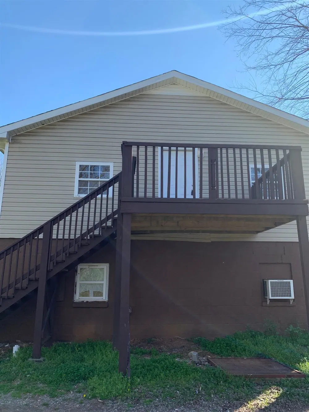 1117 Hyman St #B Clarksville, TN 37040