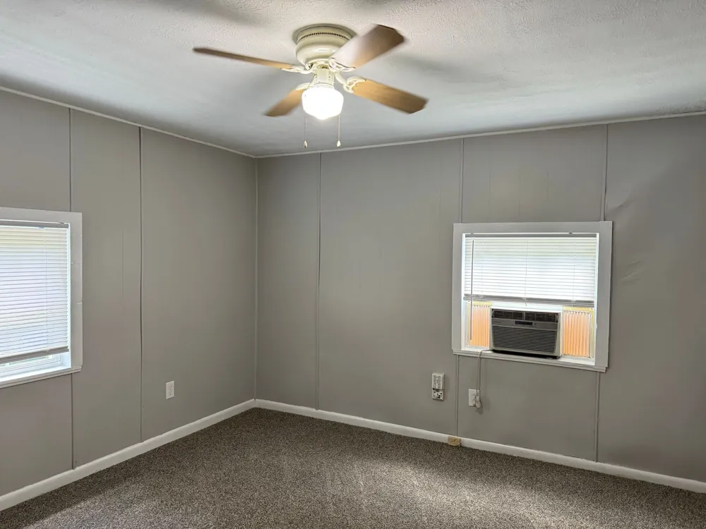 1117 Hyman St #B Clarksville, TN 37040