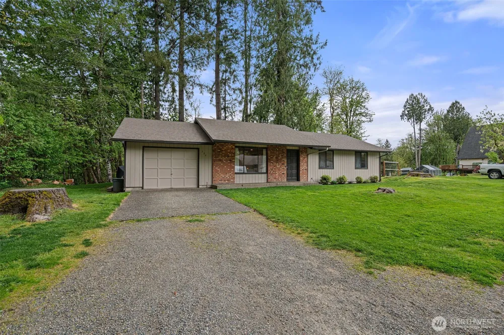 708 NE Eaton Court Castle Rock, WA 98611