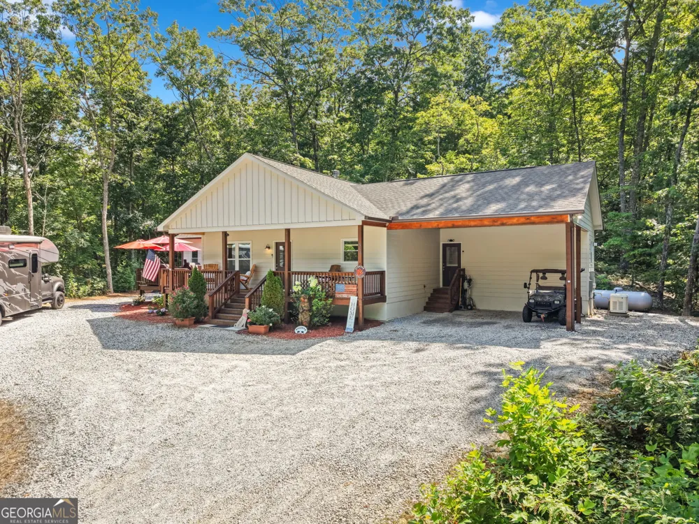 613 Abby LN Clayton, GA 30525