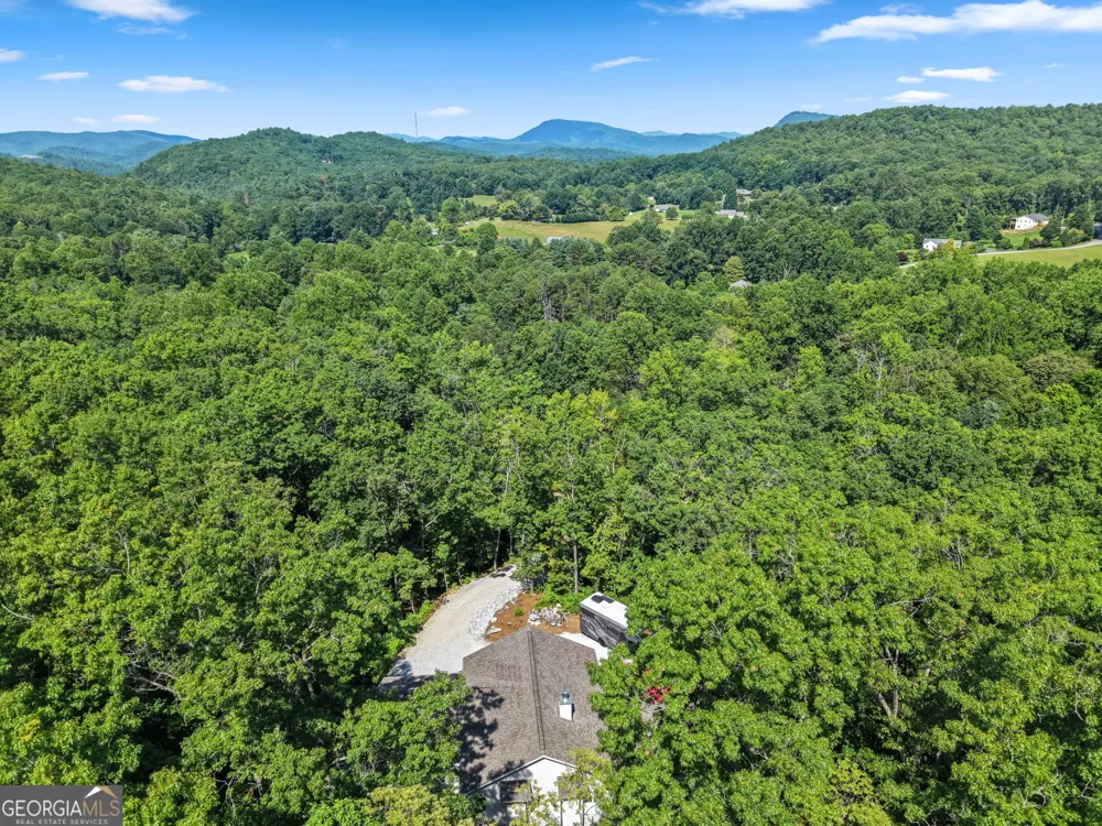 613 Abby LN Clayton, GA 30525