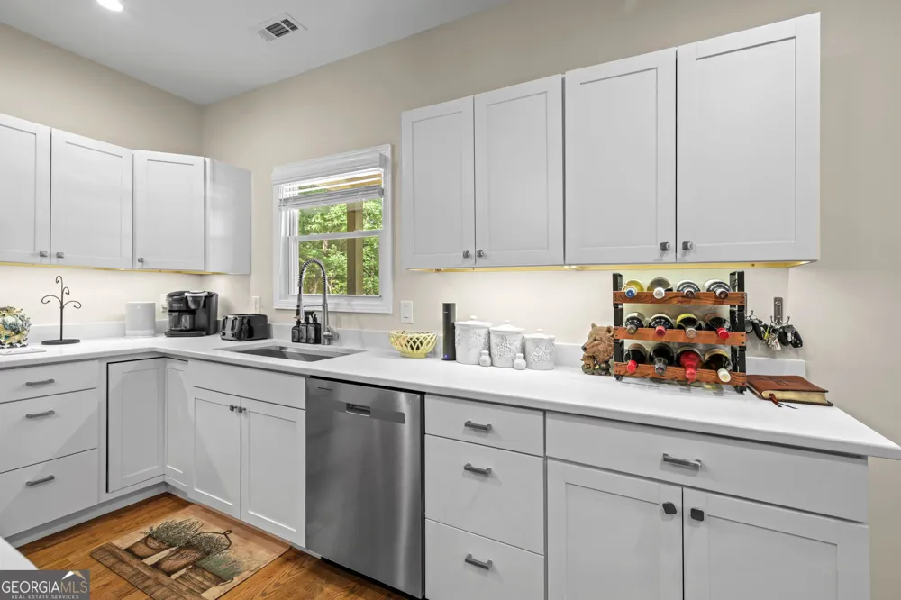 613 Abby LN Clayton, GA 30525