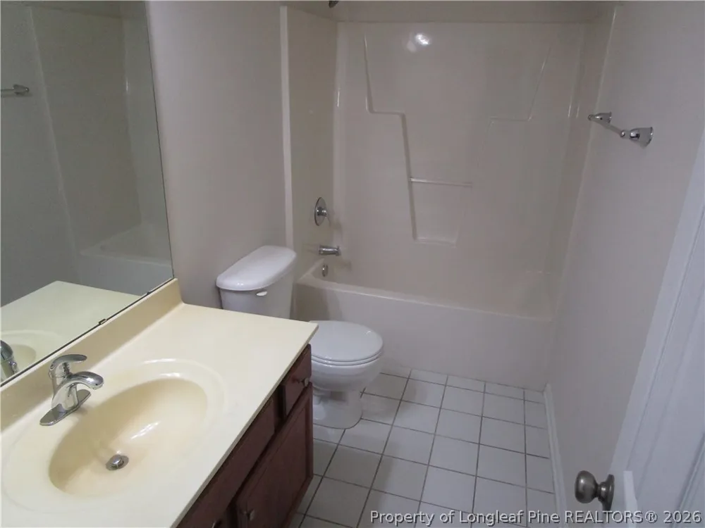 4110 Craigwood Lane Hope Mills, NC 28348