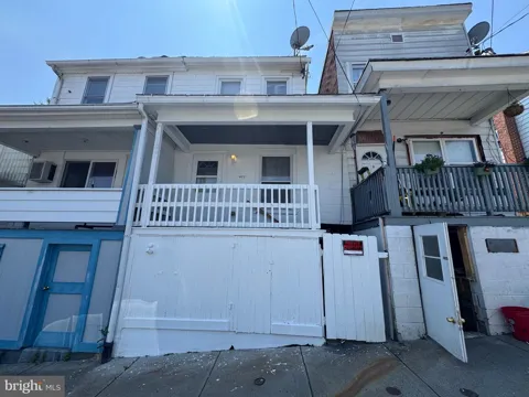 417 CHURCH ST