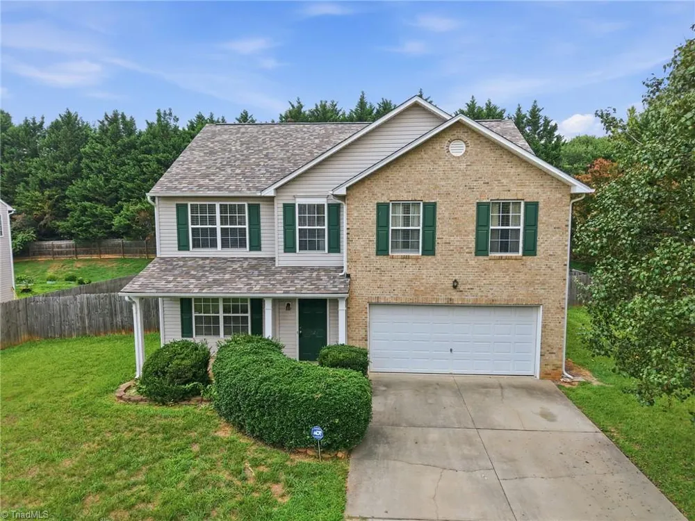 7027 Hill N Dale Drive Kernersville, NC 27284