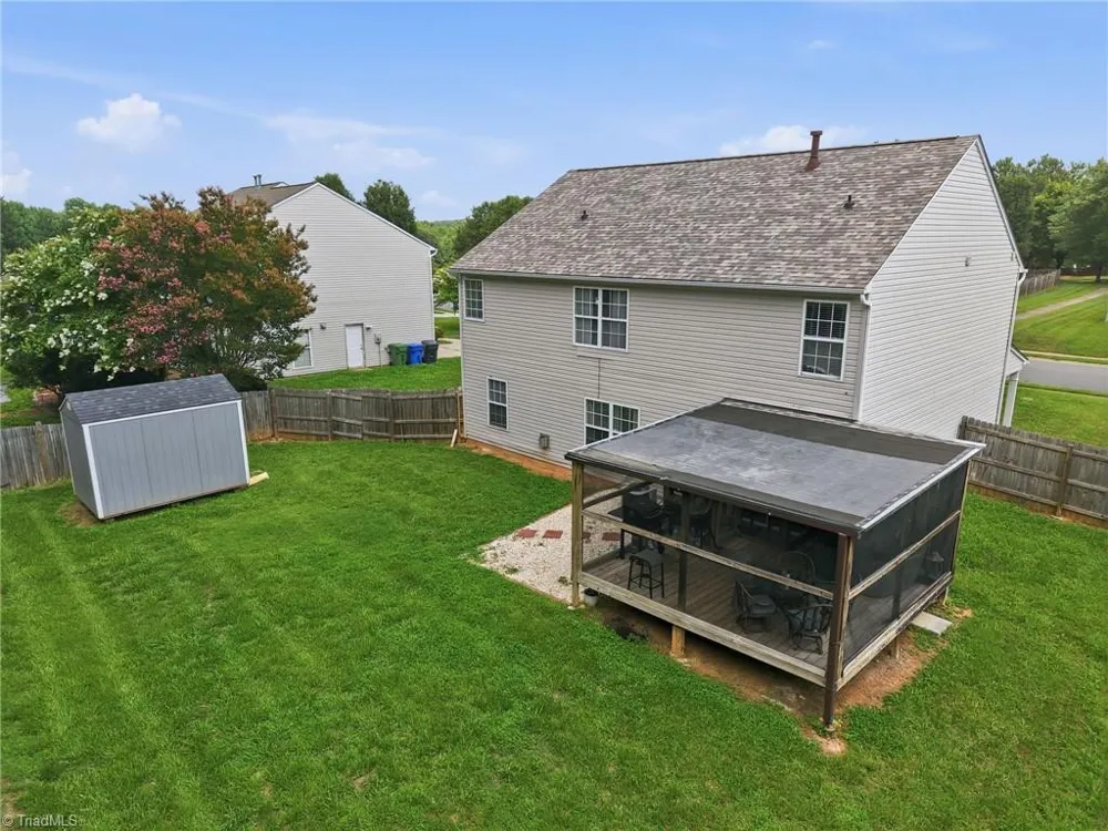 7027 Hill N Dale Drive Kernersville, NC 27284