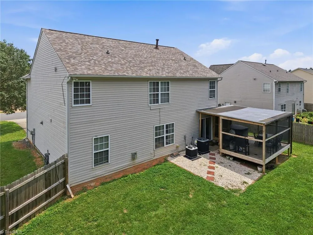 7027 Hill N Dale Drive Kernersville, NC 27284