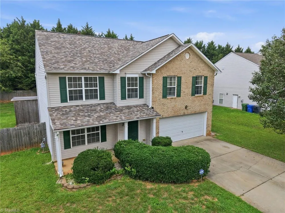 7027 Hill N Dale Drive Kernersville, NC 27284