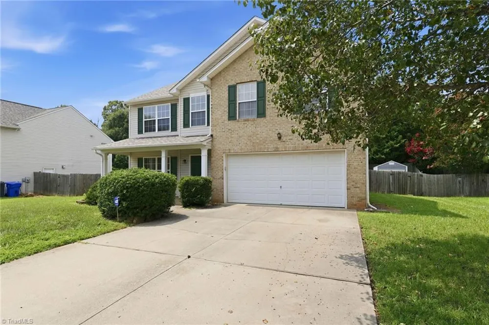 7027 Hill N Dale Drive Kernersville, NC 27284