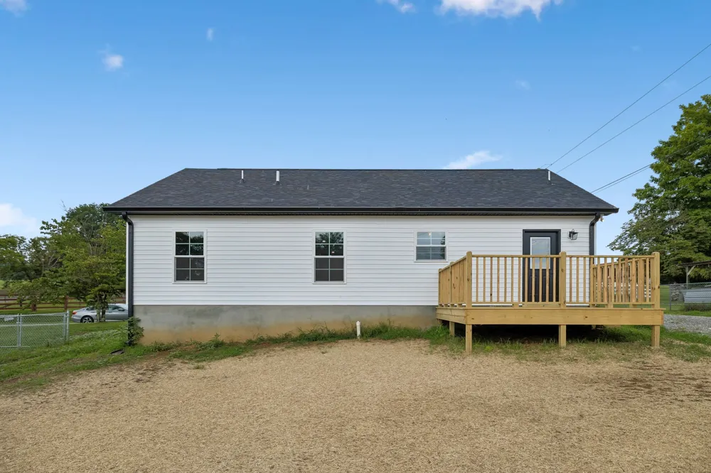 102 Hills St Woodbury, TN 37190