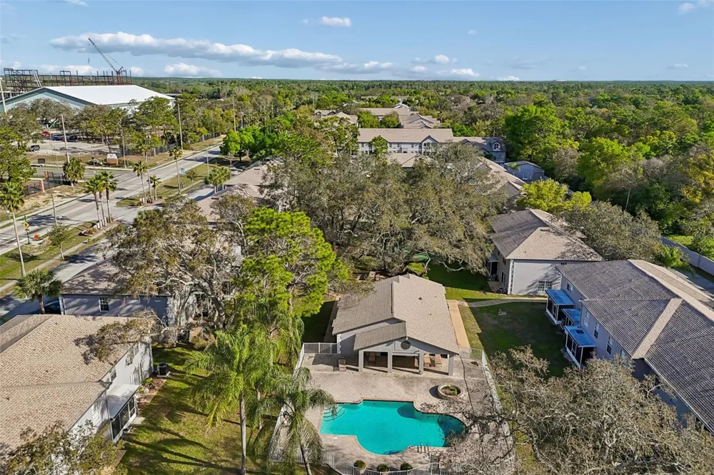 5182 SUNRIDGE PALMS DRIVE #5182 Tampa, FL 33617