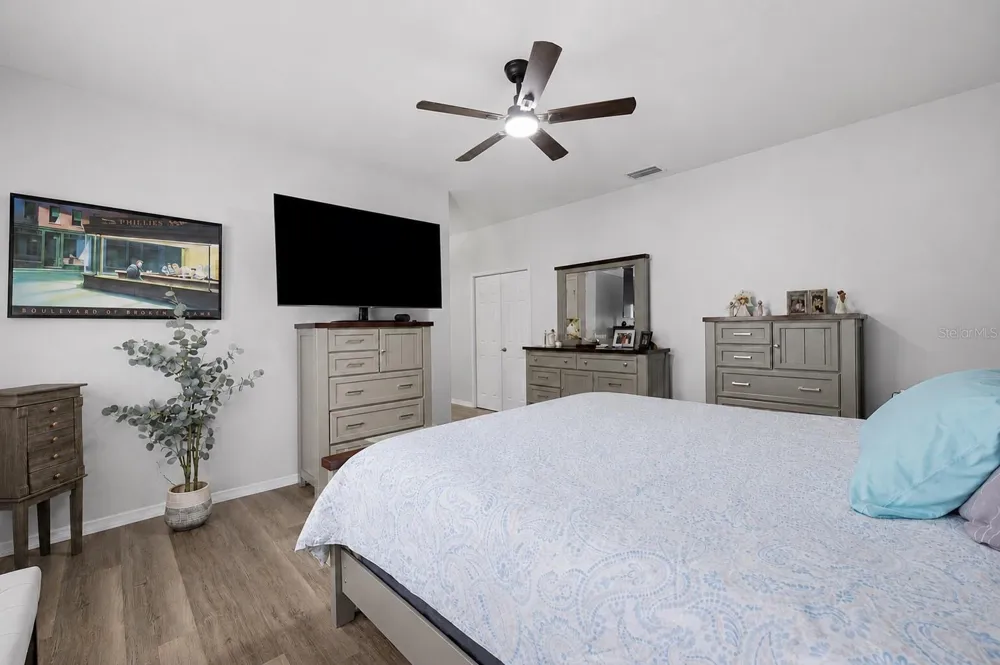 2814 MAPLE BROOK LOOP Lutz, FL 33558