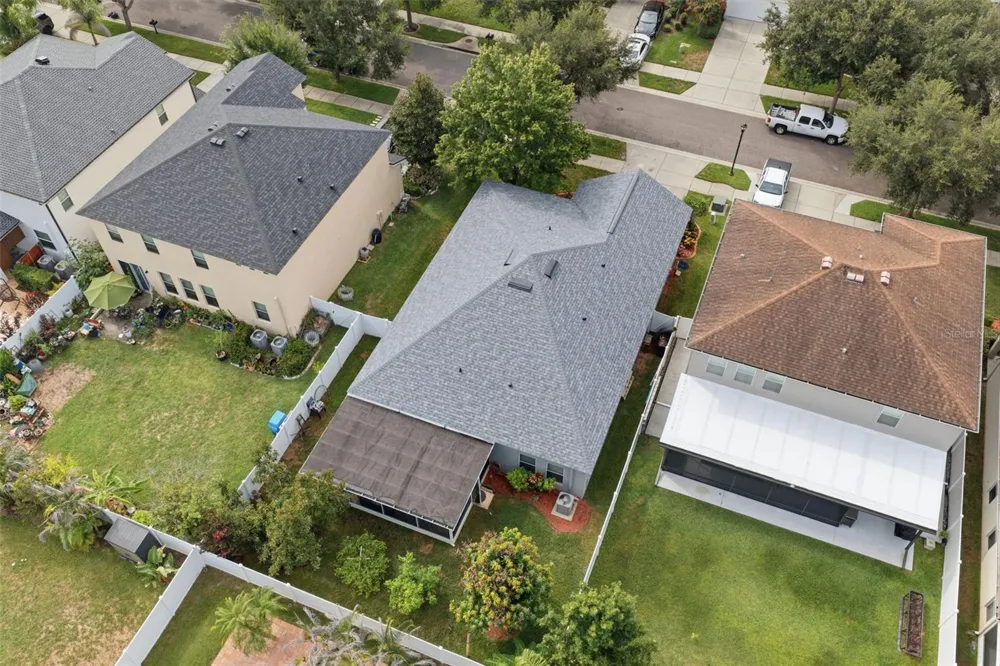 2814 MAPLE BROOK LOOP Lutz, FL 33558