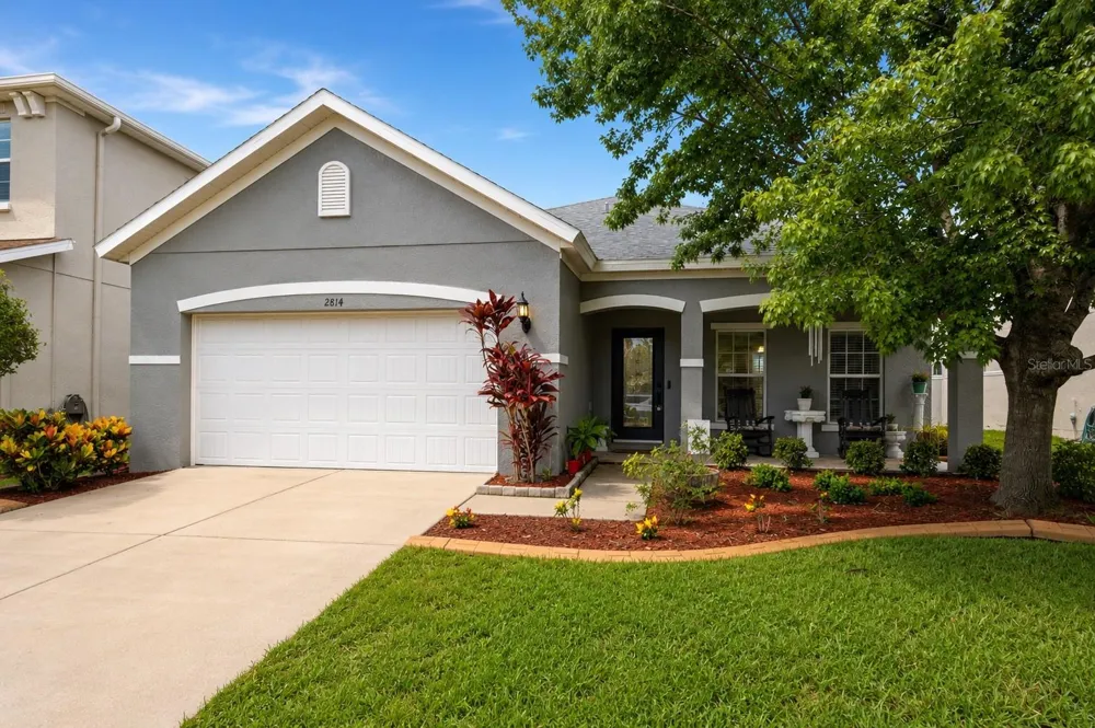 2814 MAPLE BROOK LOOP Lutz, FL 33558