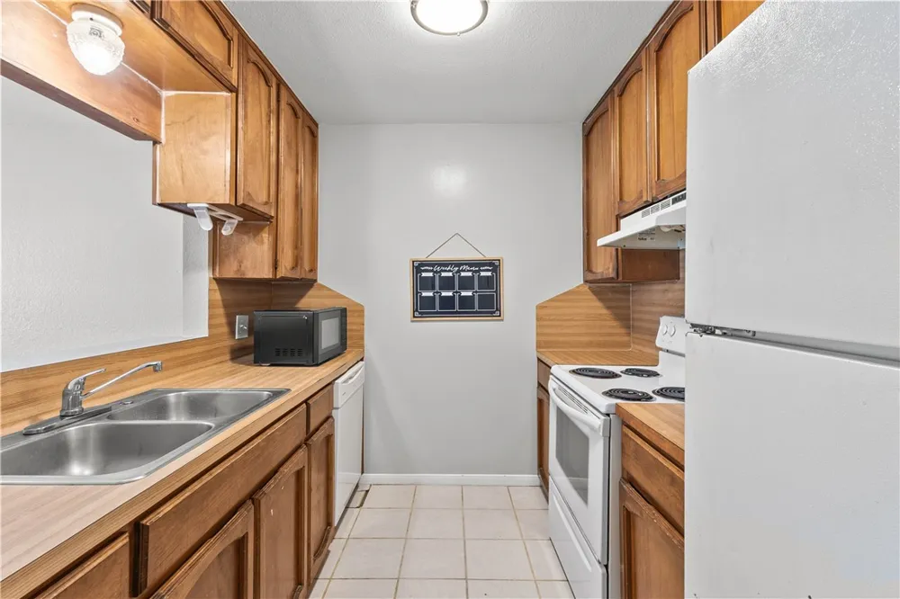 7202 Mansions Drive #A-1 (P-1) Corpus Christi, TX 78414