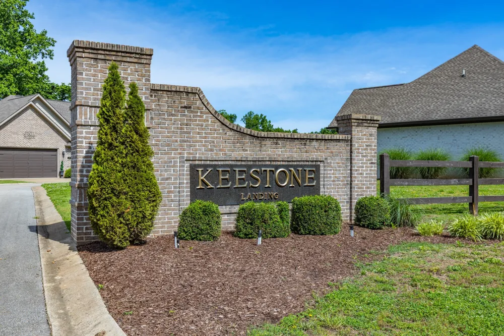 105 Andrews Dr Loretto, TN 38469
