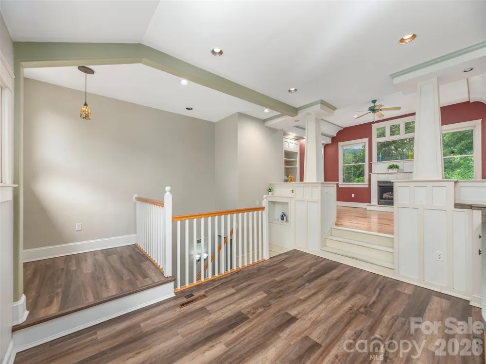 136 Assembly Street Waynesville, NC 28786