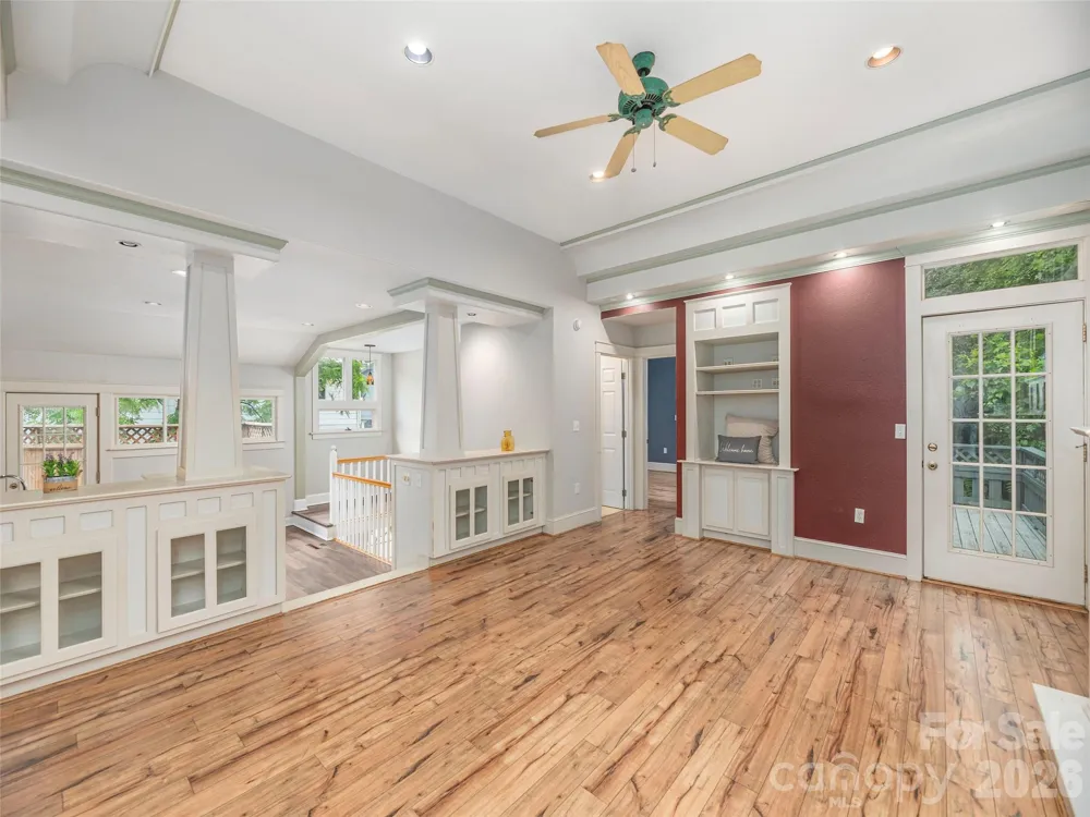 136 Assembly Street Waynesville, NC 28786