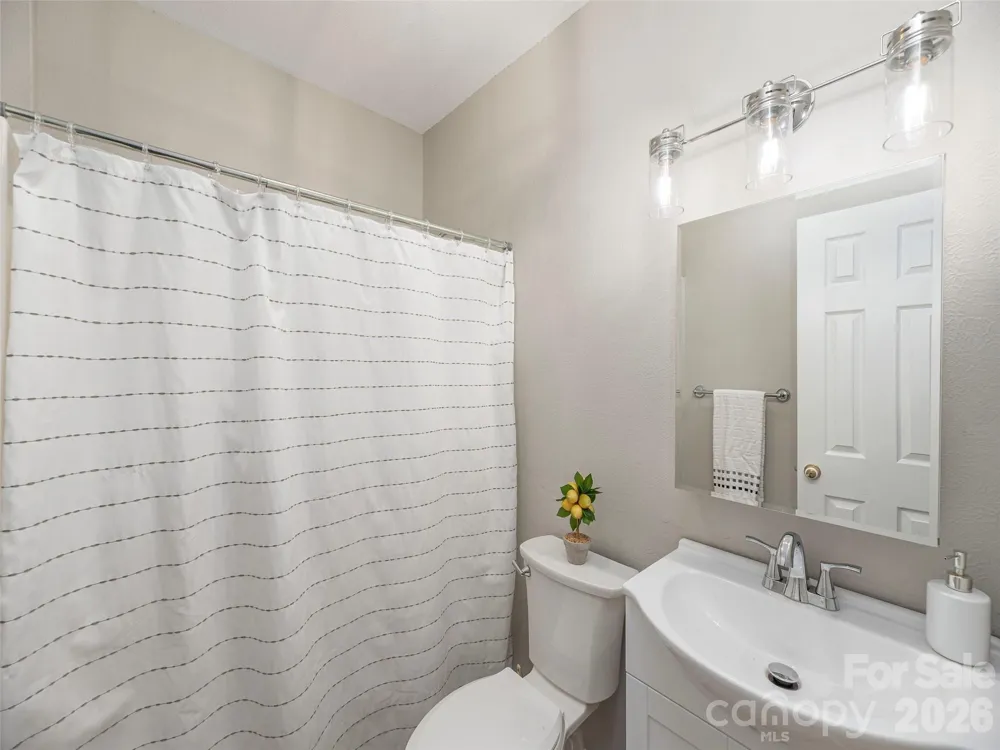 136 Assembly Street Waynesville, NC 28786