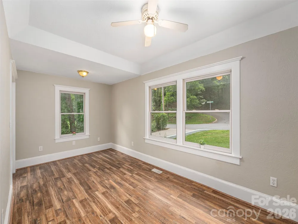 136 Assembly Street Waynesville, NC 28786