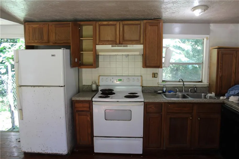 110 Cove Drive Hogansville, GA 30230